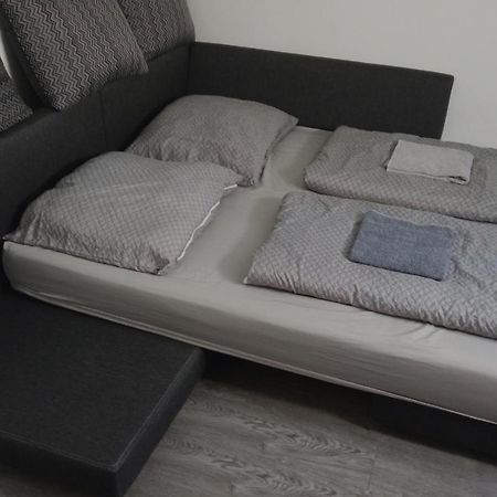 Csigaház Apartman Pécs Esterno foto